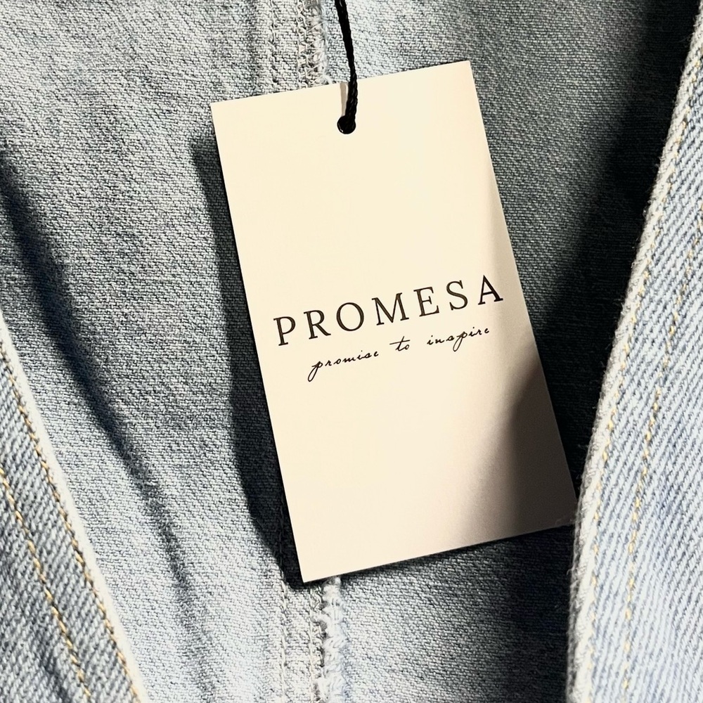 Promesa Days Go By Light Blue Washed Denim Over-Sized Button Front Vest - Picture 7 of 9